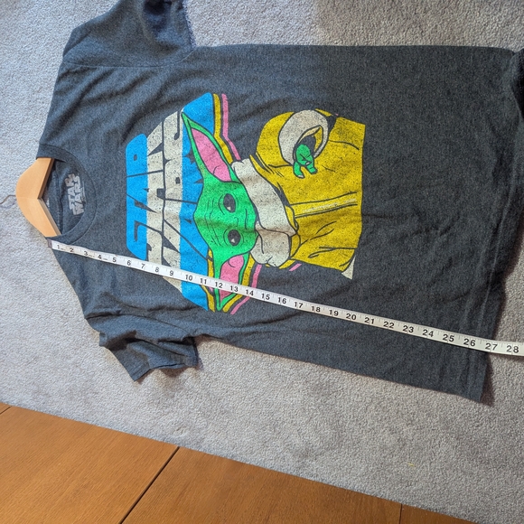 Star Wars Dark Gray Tee with Colorful Baby Yoda - Picture 7 of 8